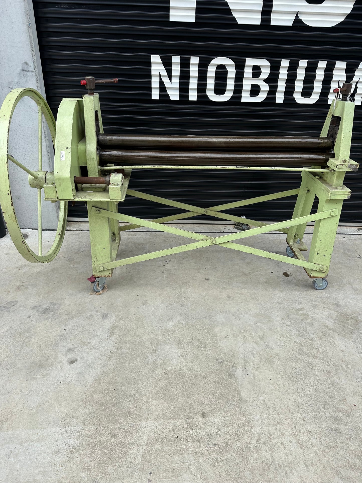 Used Manual Sheet Metal Rollers