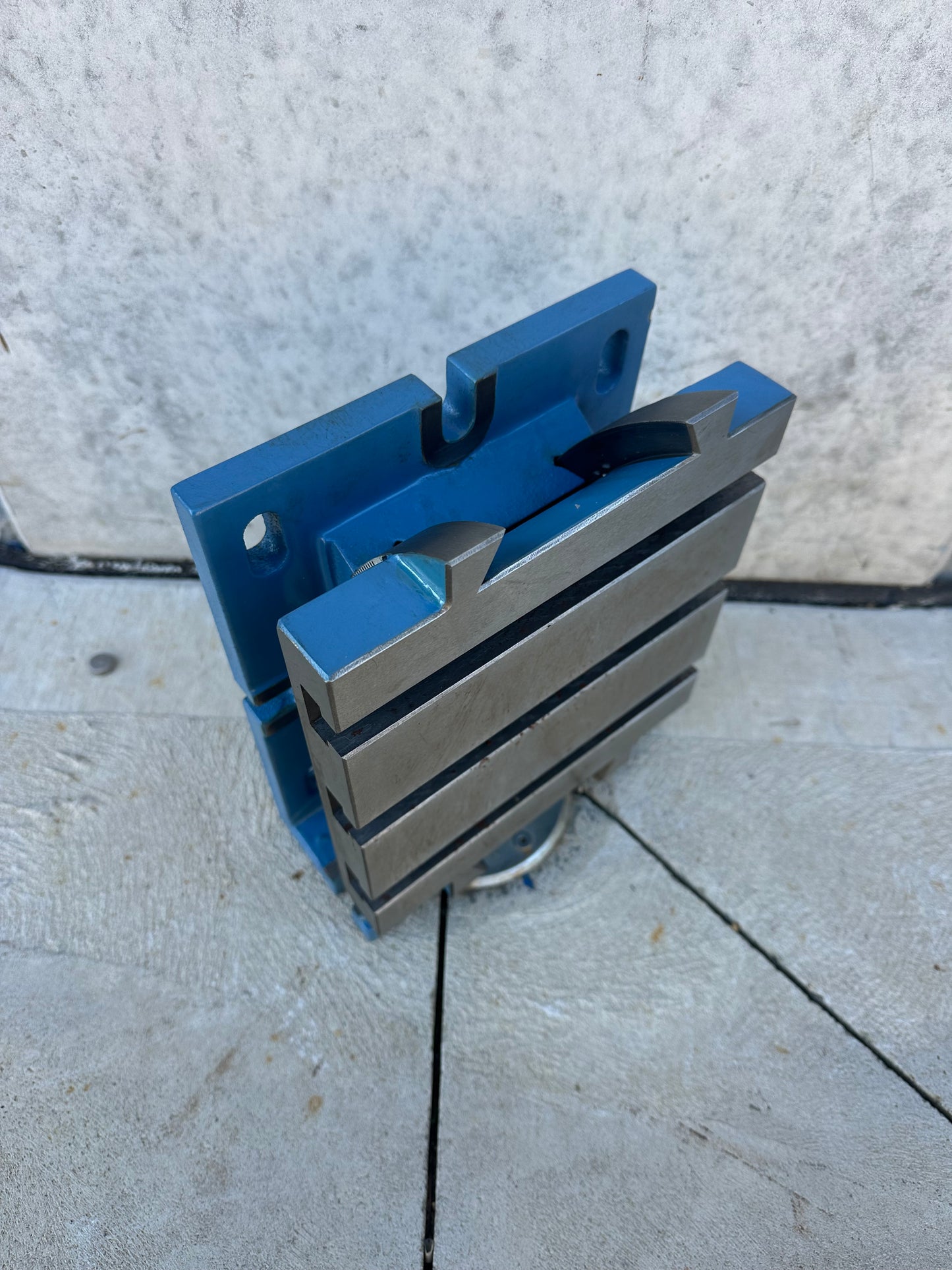 Used Adjustable Angle Fixture Plate