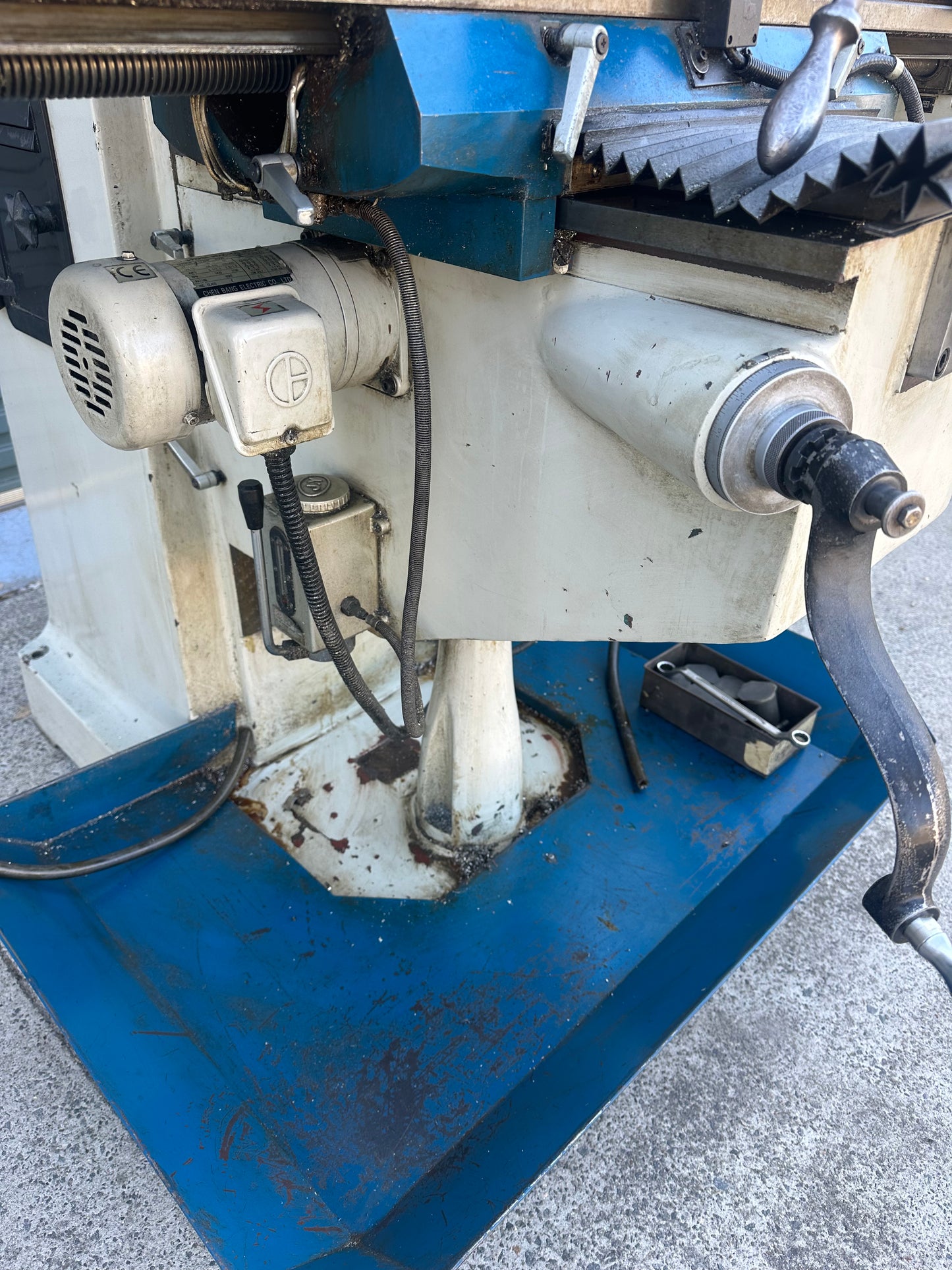 Used HAFCO BM-50VE Turret Milling Machine