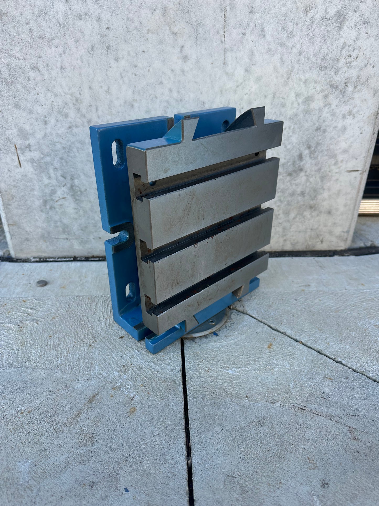 Used Adjustable Angle Fixture Plate