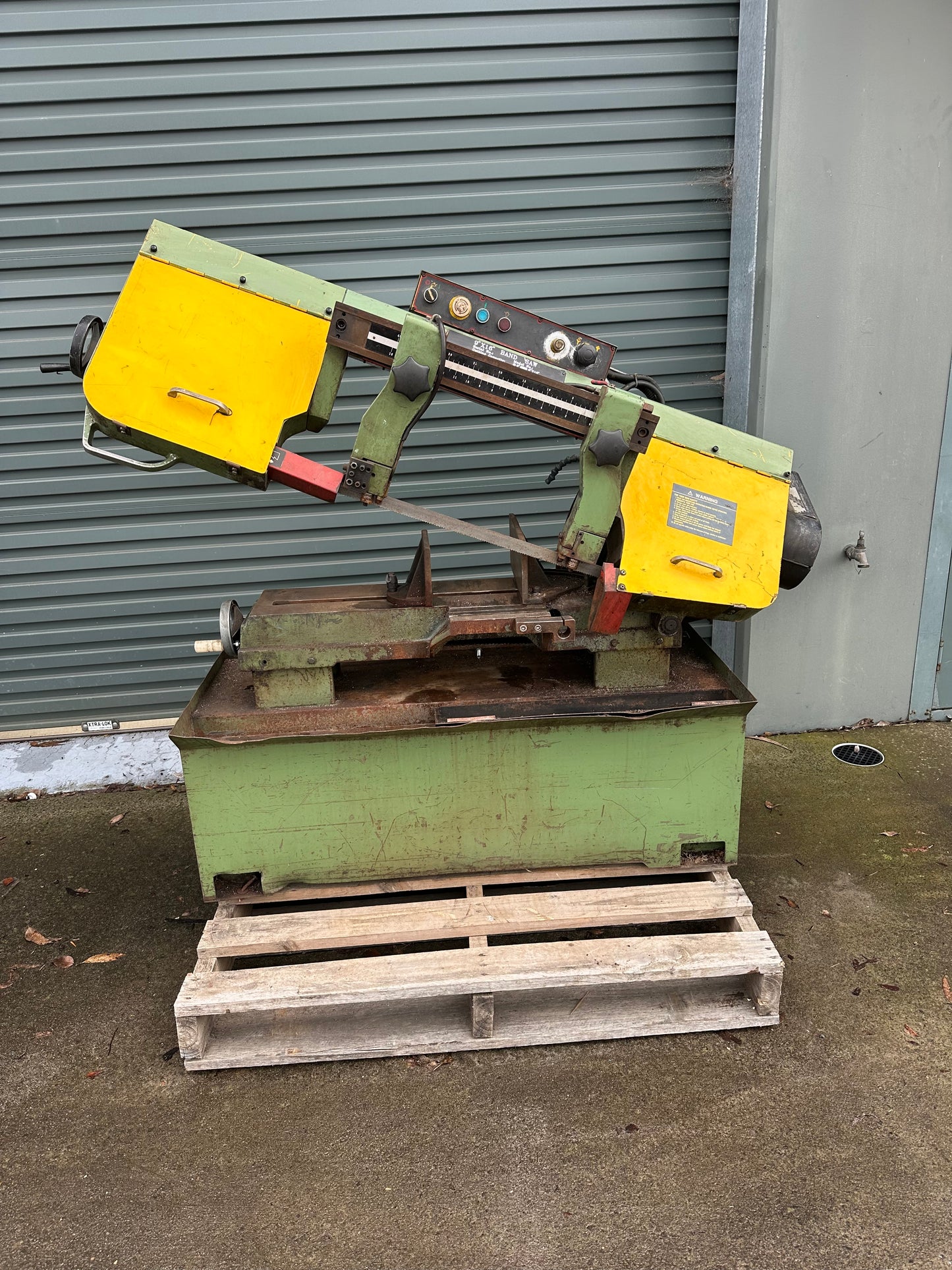 Used 9x16” Horizontal Bandsaw