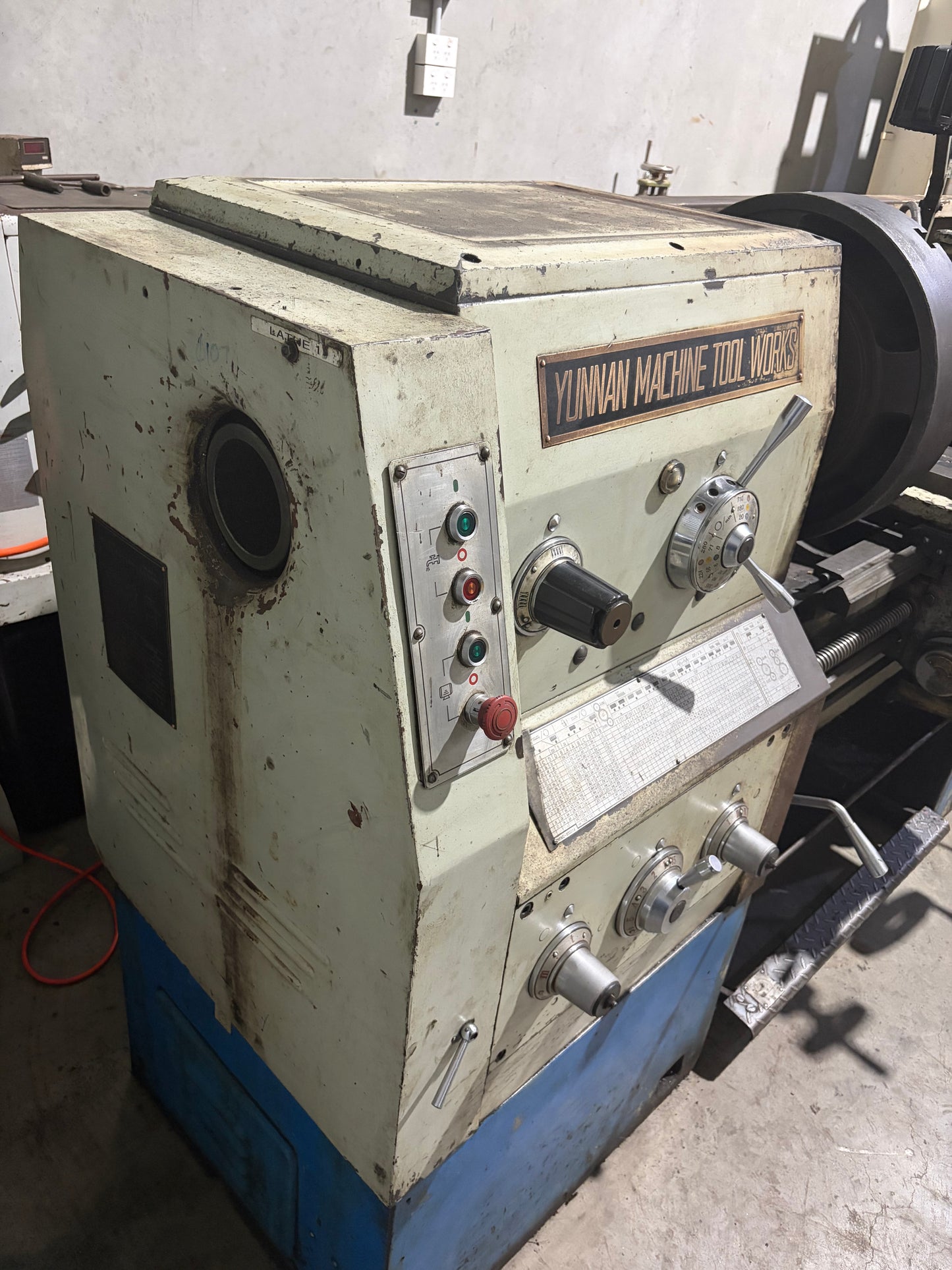 Used Yunnan CY PML 660x2000G Gap Bed Lathe