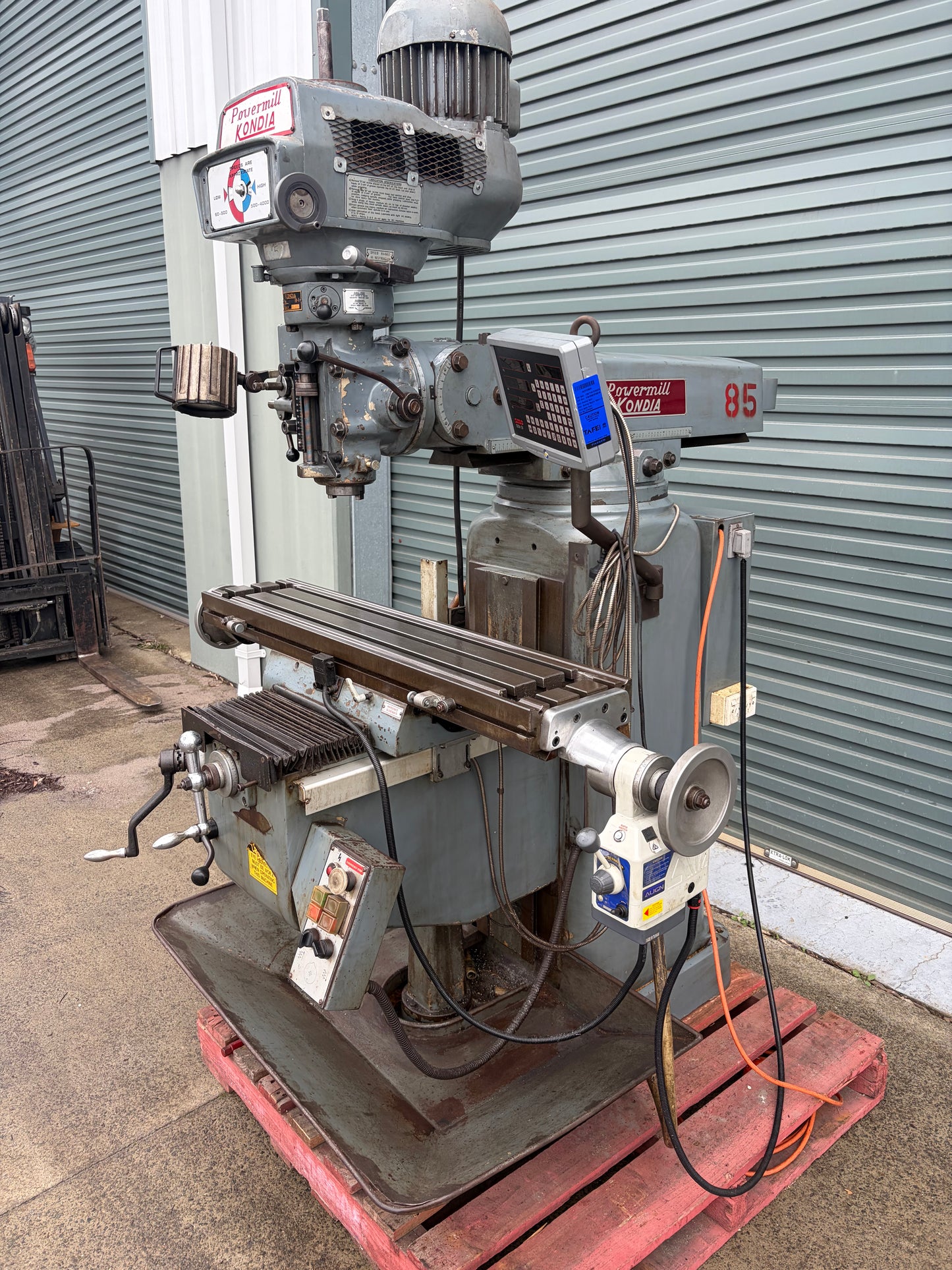Used Kondia FV-1 Powermill Turret Milling Machine