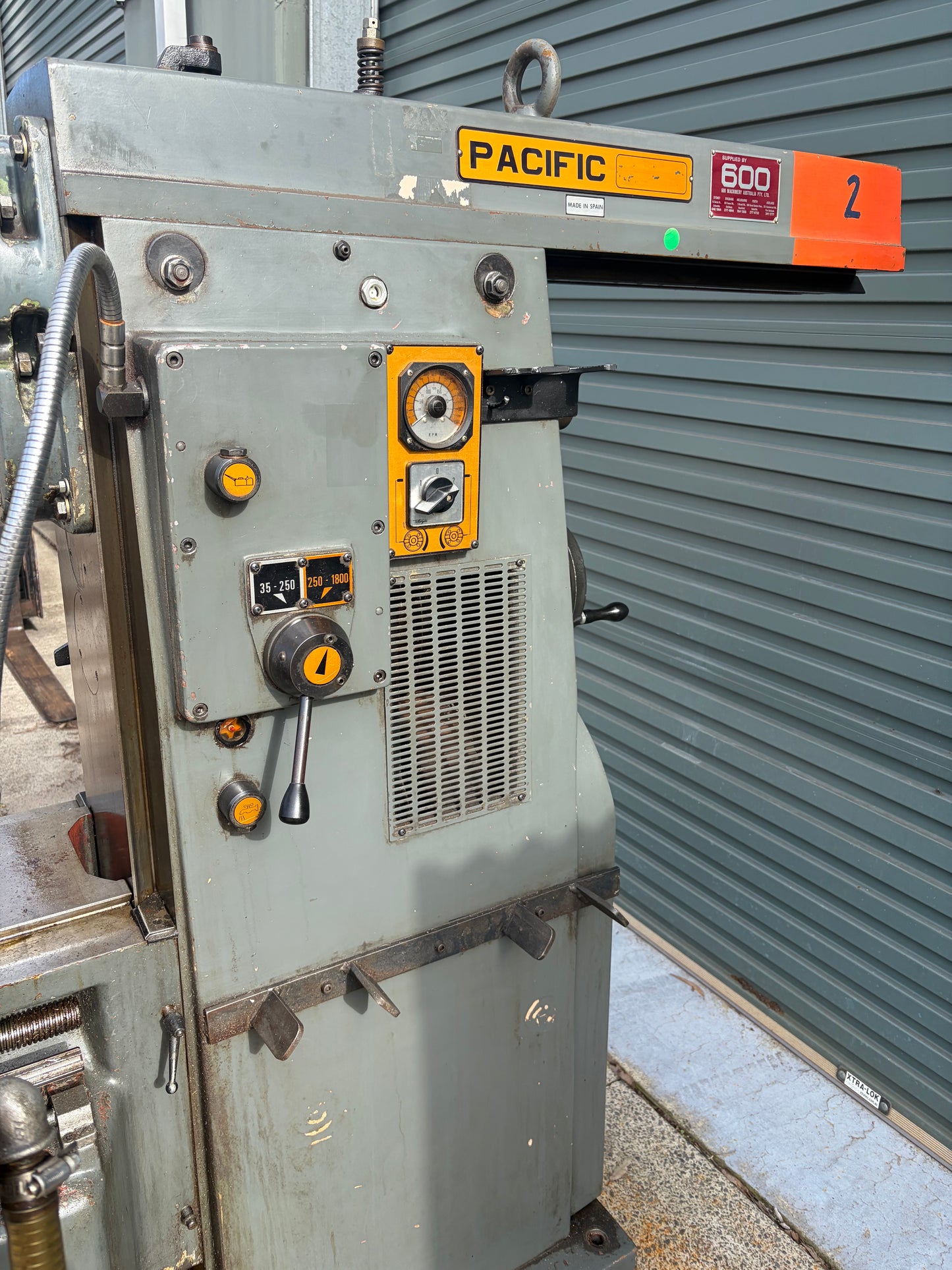 Used Pacific FU-125 Universal Milling Machine