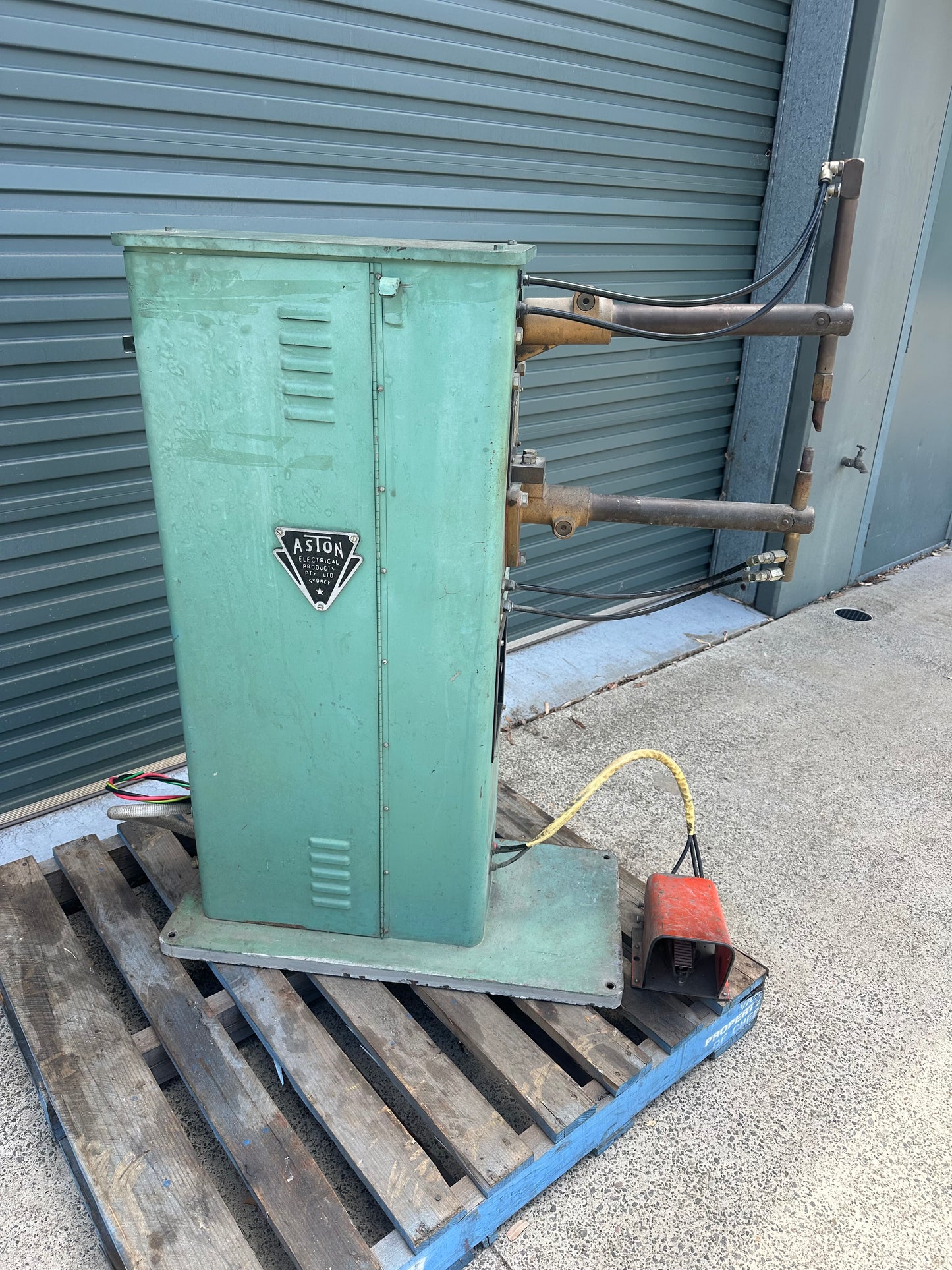 Aston Watercooled Spot Welder