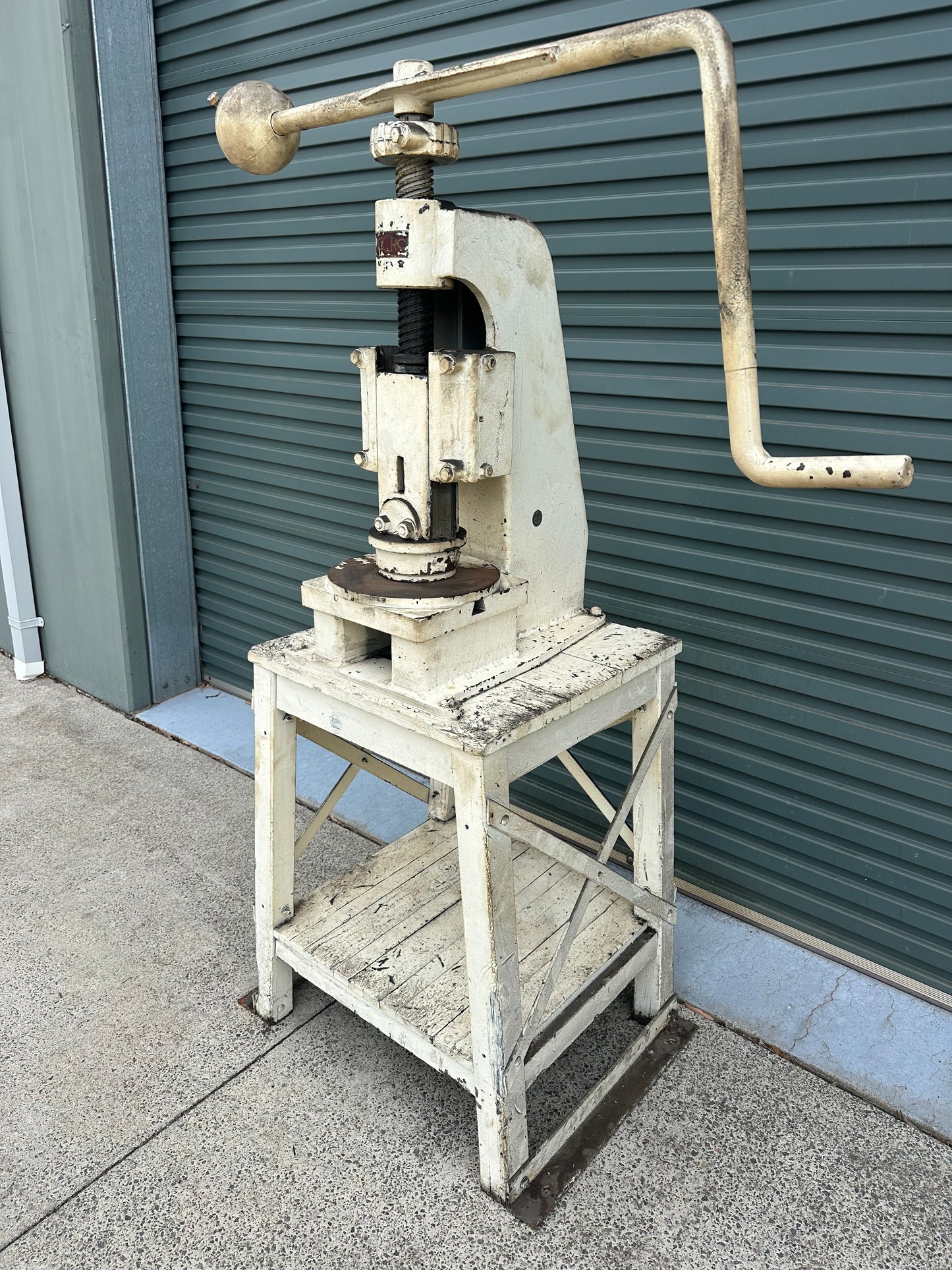 Used Accro Fly Press