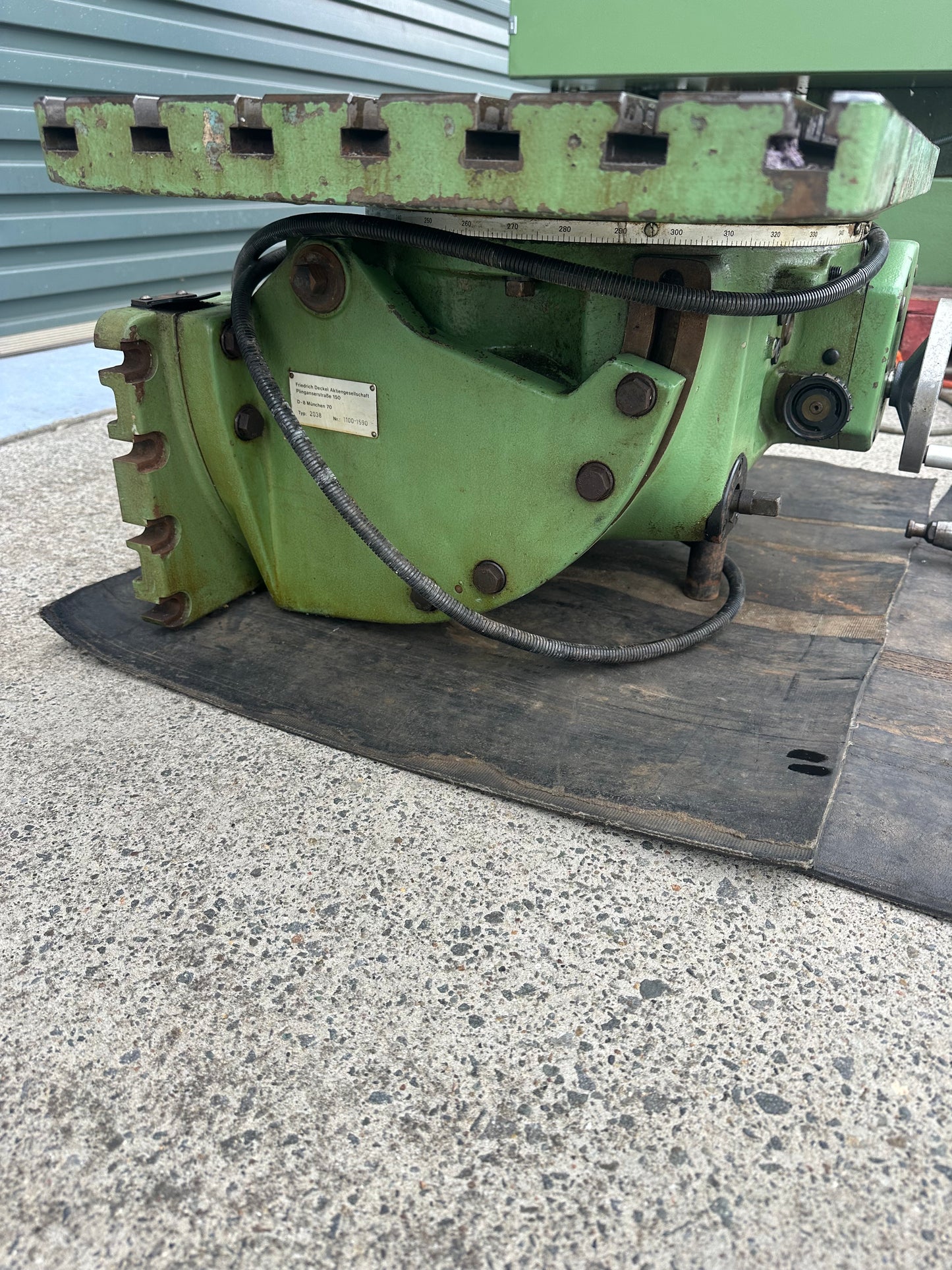 Used Deckel FP4MK Toolroom Milling Machine