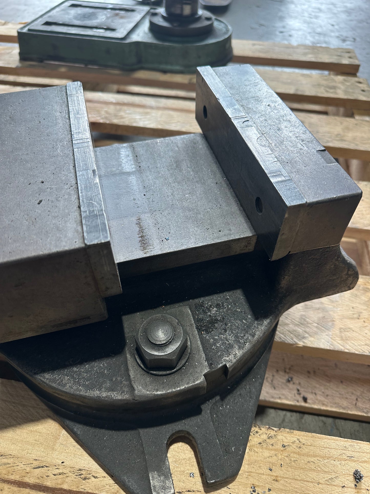 Used 7.5” Milling/Shaper Machine Vice