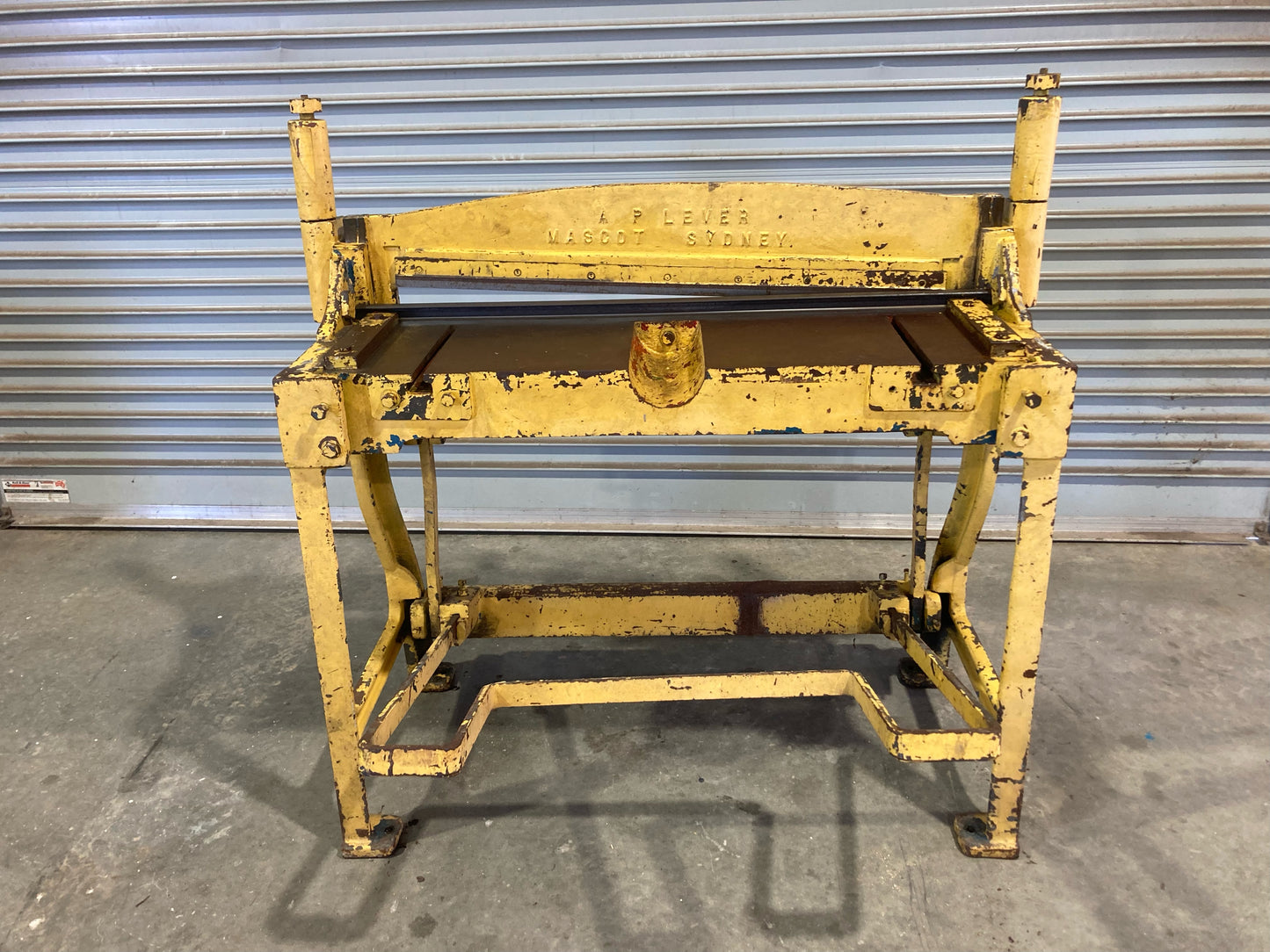 Used AP Lever Treadle Guillotine