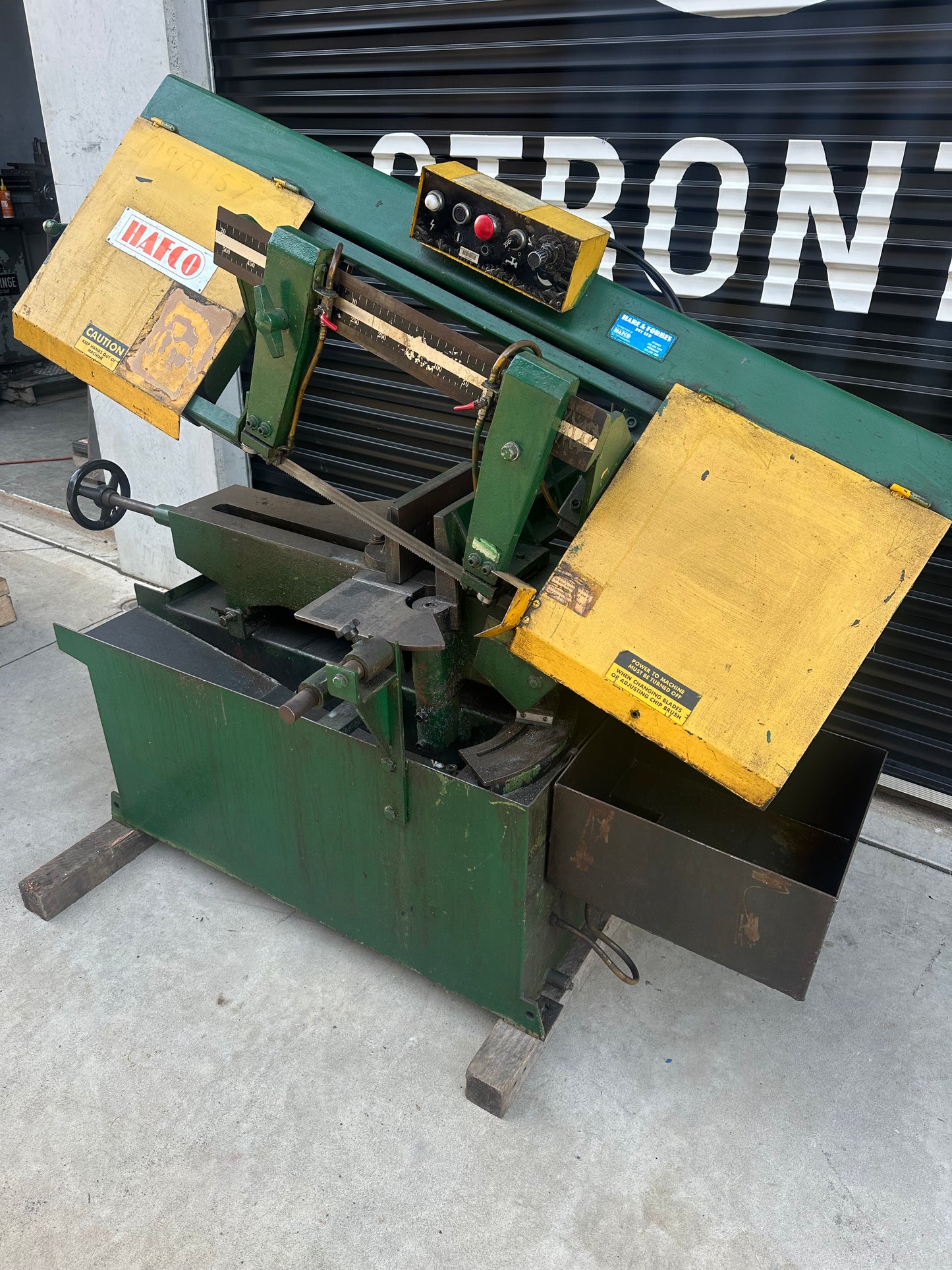 Used HAFCO BS-10s Swivel Head Horizontal Bandsaw