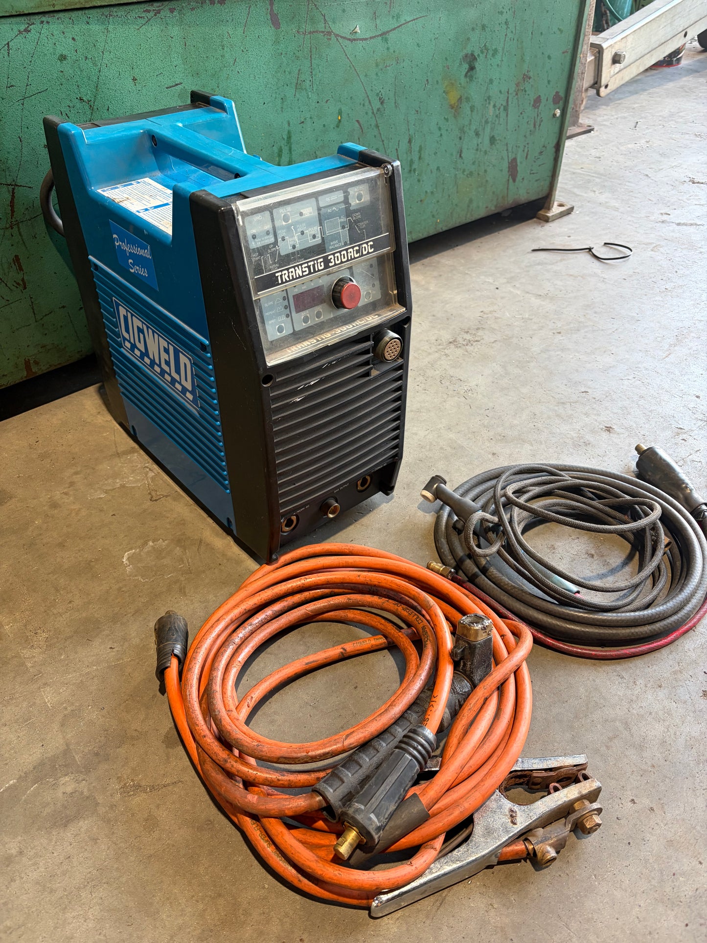 Used CIGWELD Transtig 300 AC/DC Tig Welder