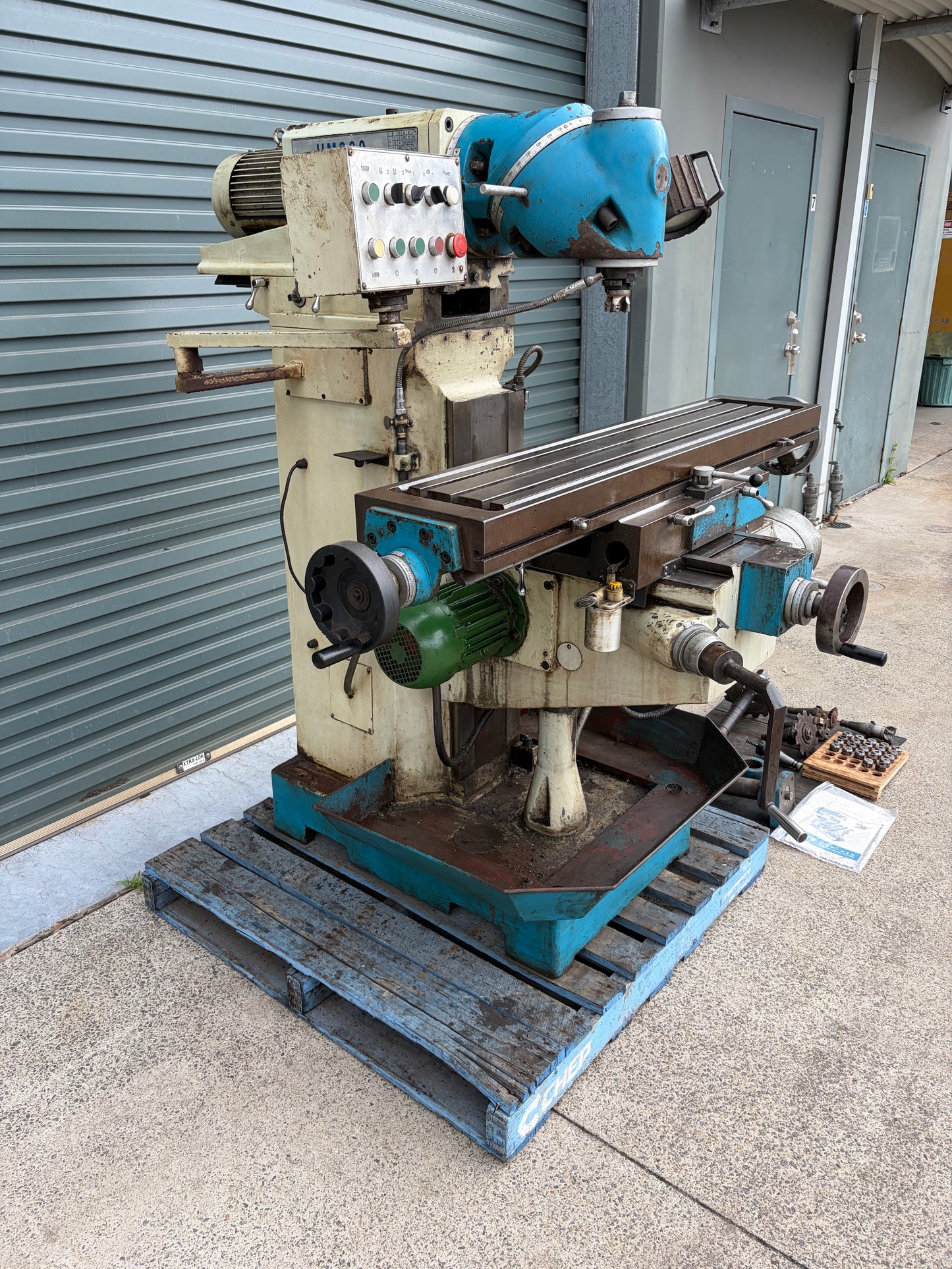 Used HAFCO HM-800 Universal Milling Machine
