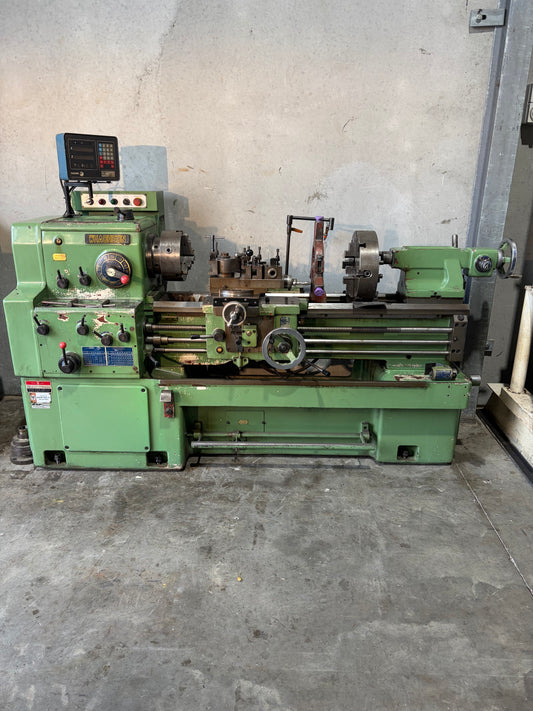 Used Whacheon WL-435 Centre Lathe