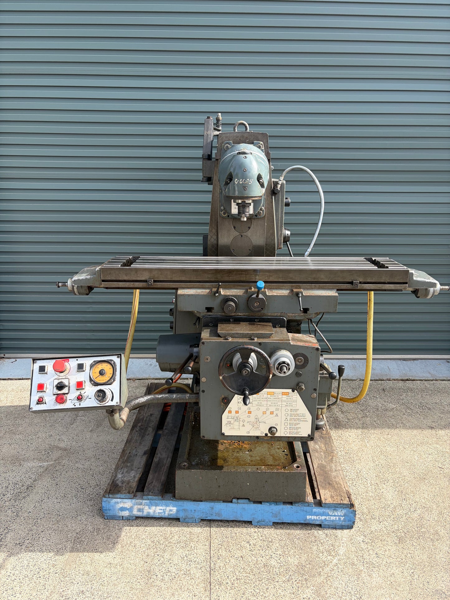 Used Pacific FU-125 Universal Milling Machine