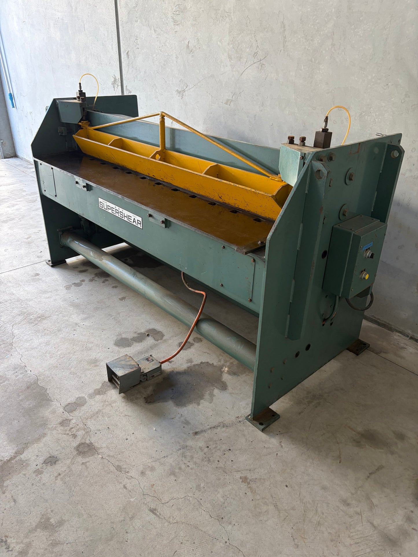 Used ACY Supershear Hydraulic Guillotine