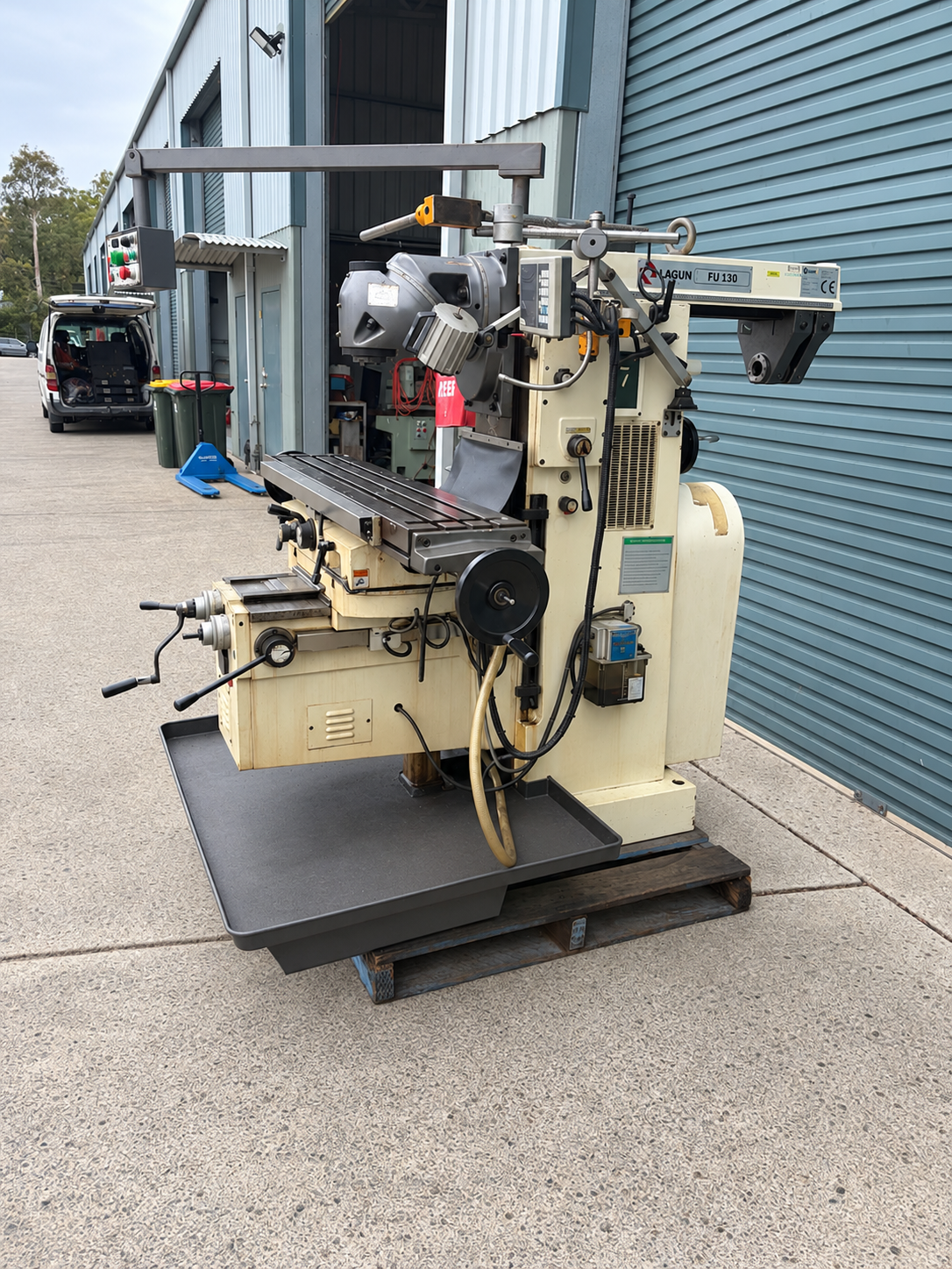 Used Lagun FU-130 Universal Milling Machine