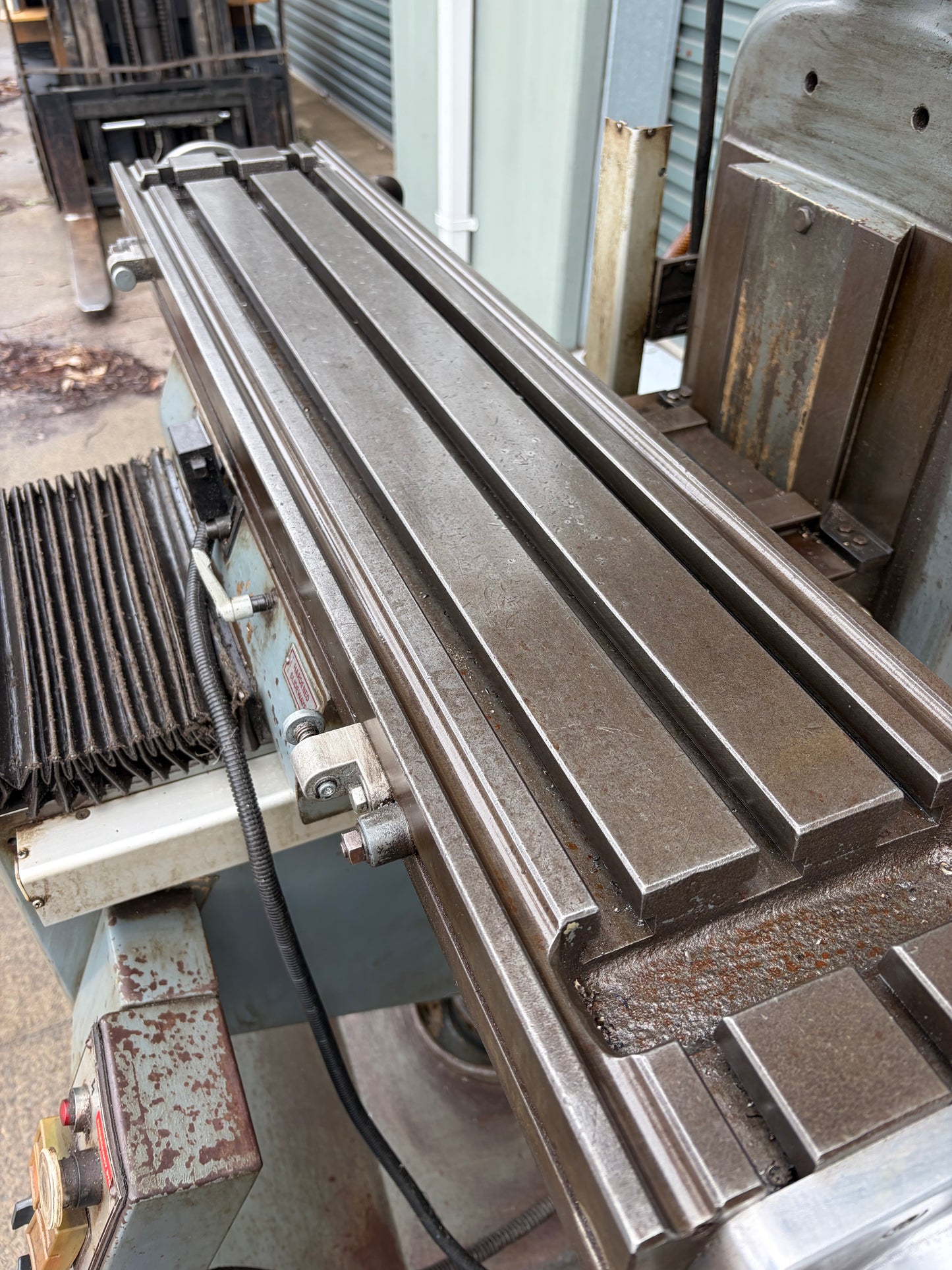 Used Kondia FV-1 Powermill Turret Milling Machine