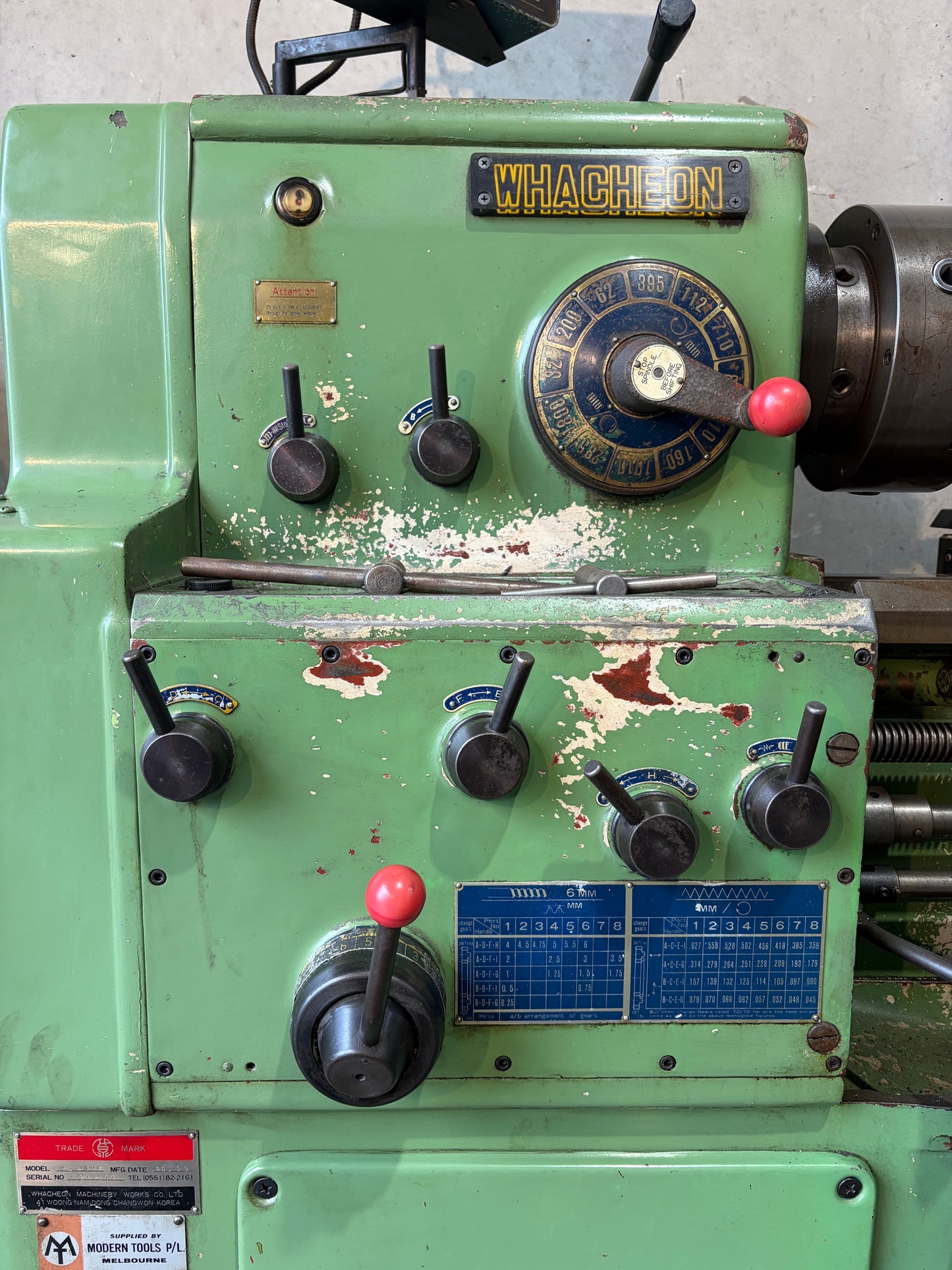 Used Whacheon WL-435 Centre Lathe