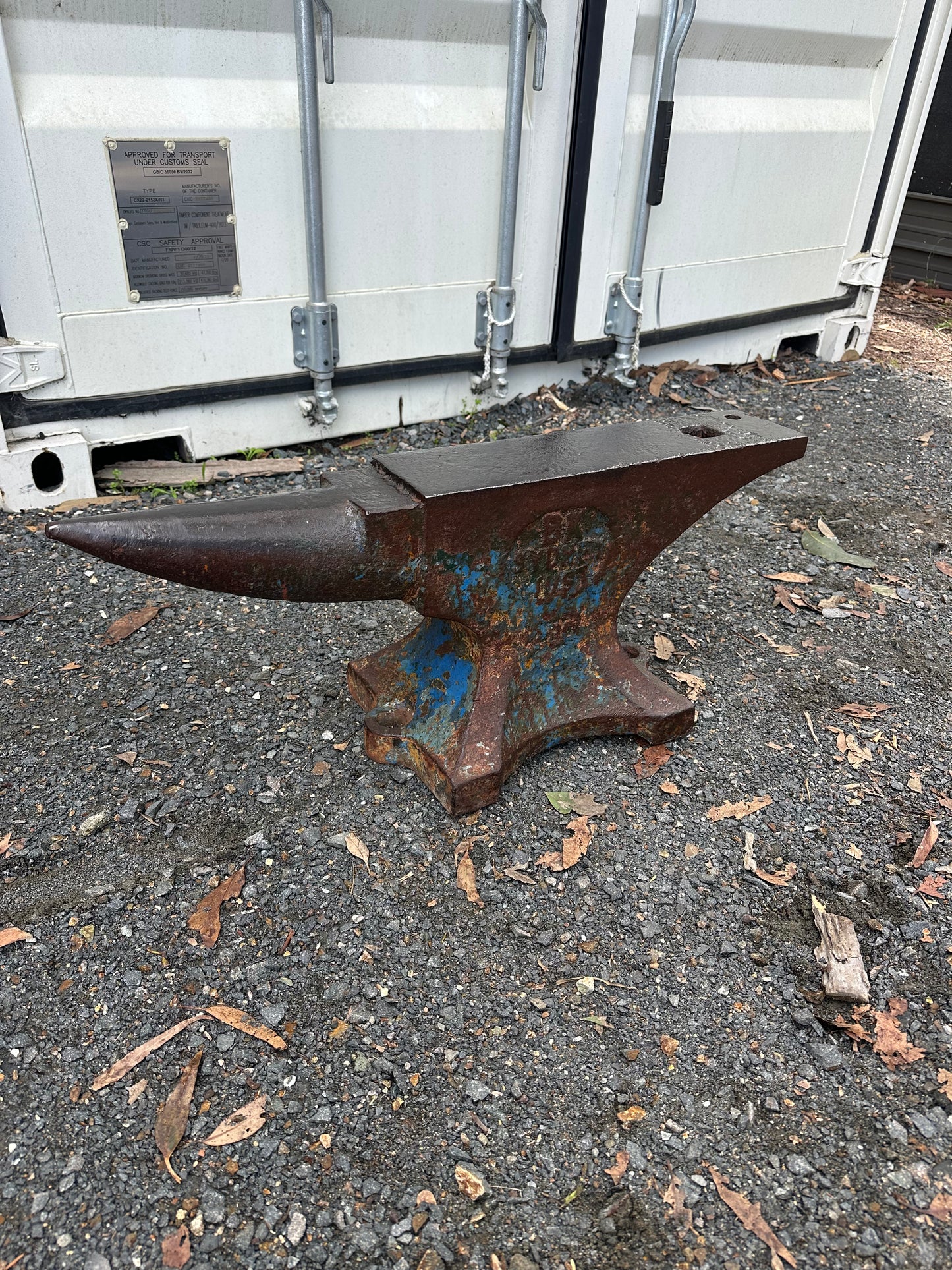 Used BK Sydney Blacksmithing Anvil