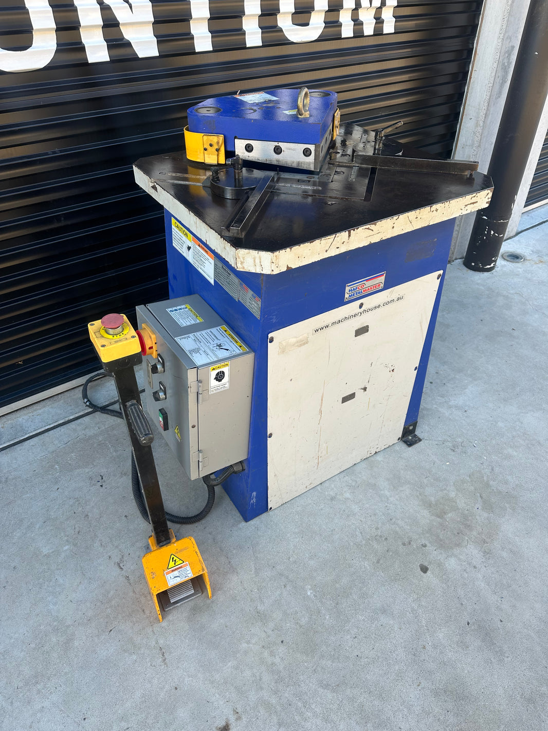 Sheet Metal Machines – Butcher Machines
