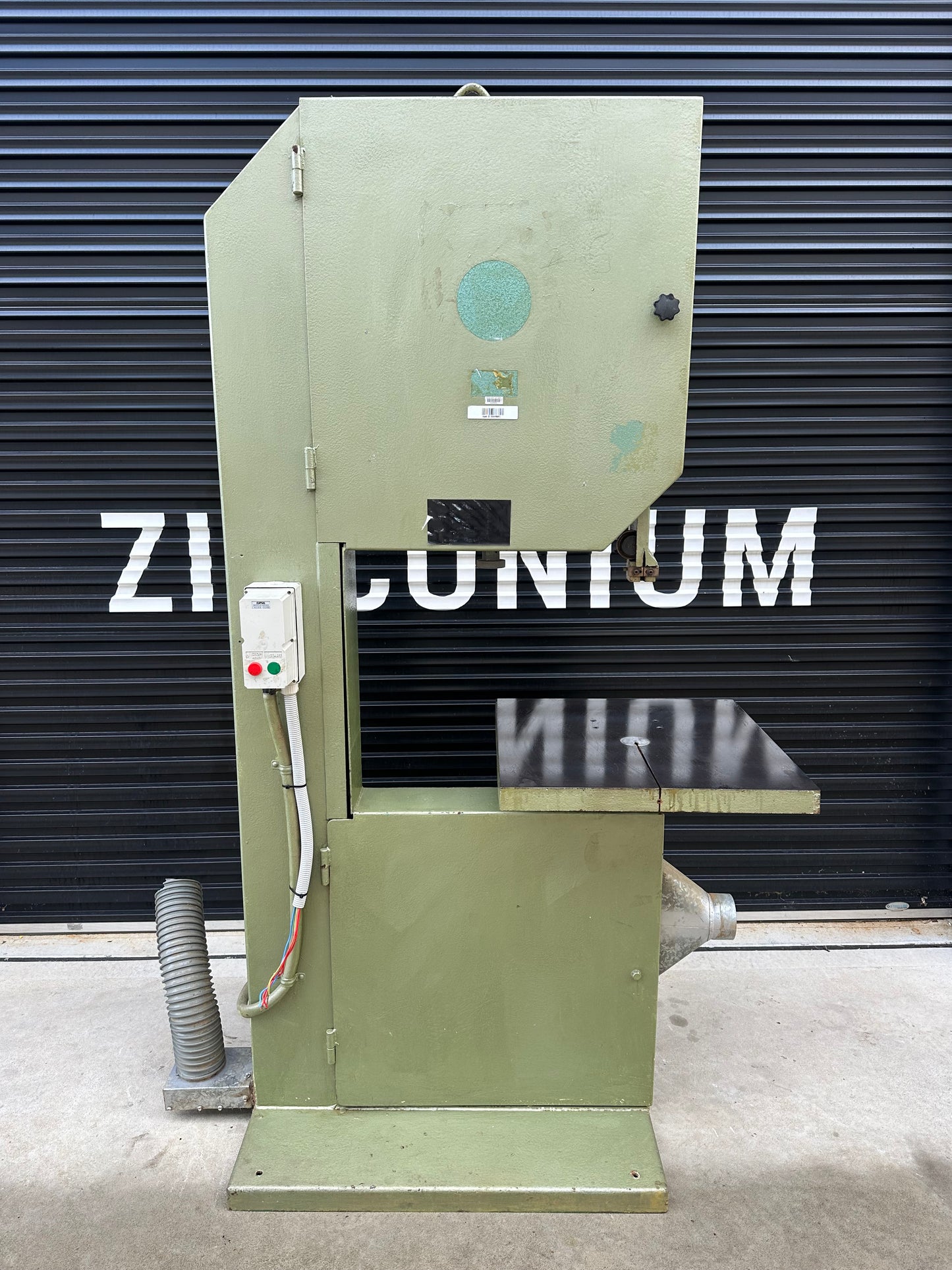 Used Large Vertical Wood Bandsaw