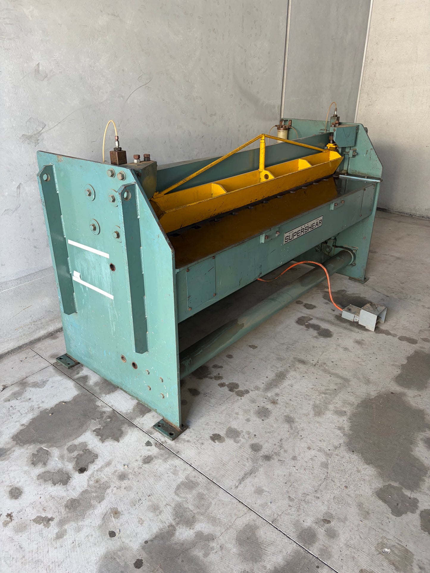 Used ACY Supershear Hydraulic Guillotine